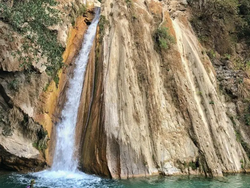 neer-garh-waterfall